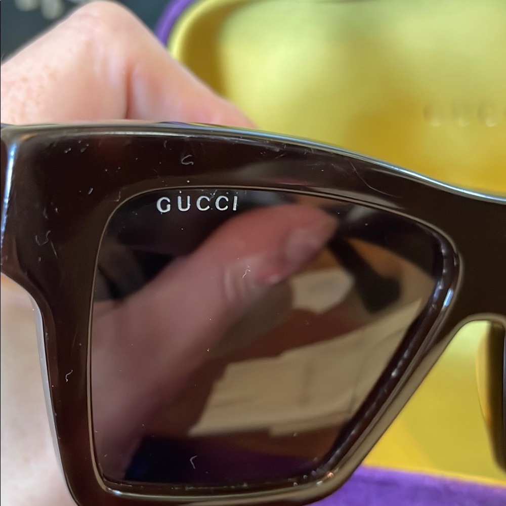 Gucci Brown Rectangular Sunglasses - Picture 8 of 10